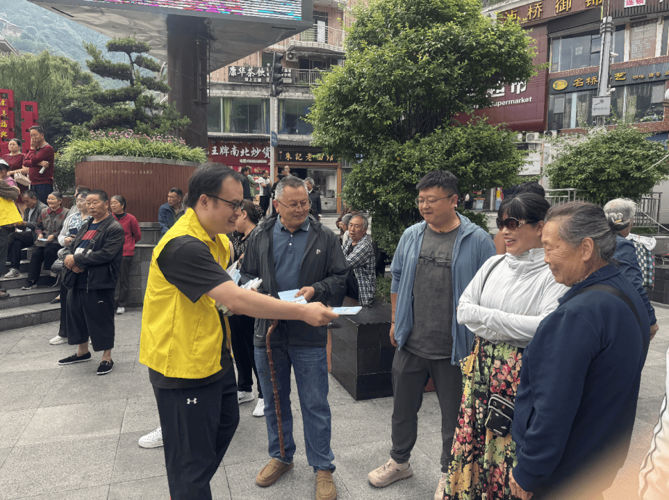 赓续“发展体育运动 增强人民体质”题词精神,四川掀起健身热潮