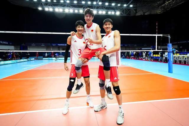 企鹅体育正在直播！U19男排世锦赛1/8决赛中国男排vs韩国