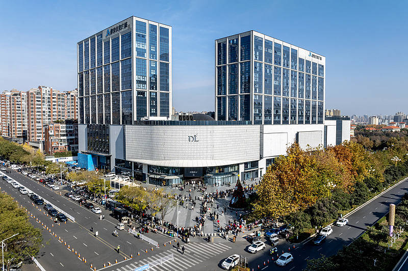 高校老师跨省应聘胖东来收银员，现场考算账