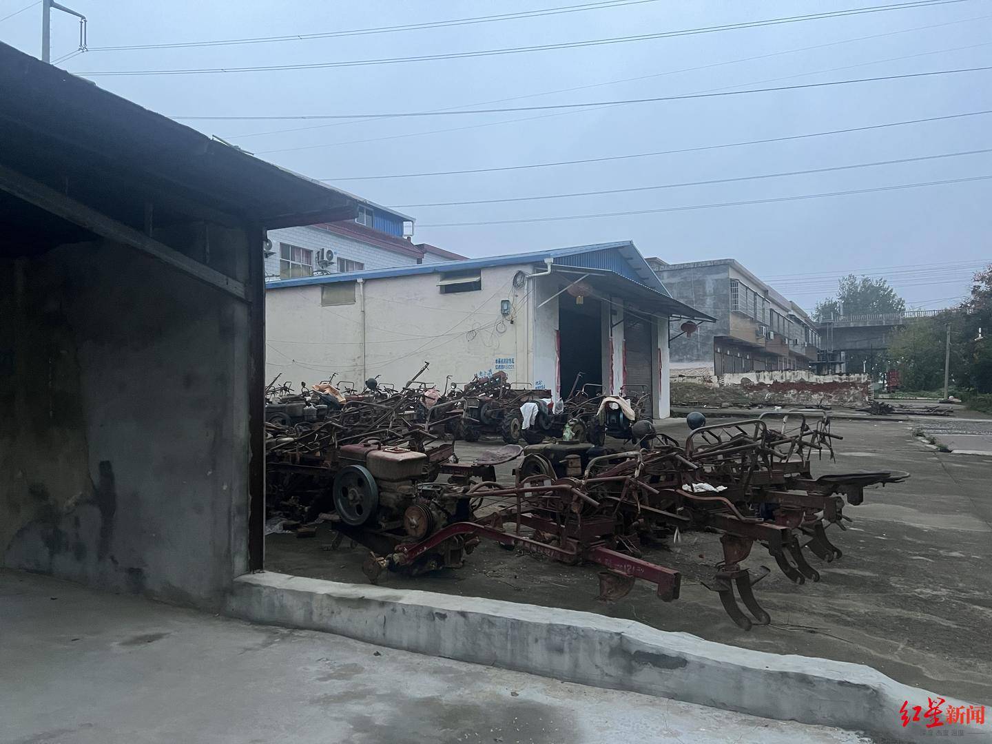 醉驾超速追尾致一家3人身亡案明日开庭,女方家属从云南坐硬座赶到河南信阳:坚决不和解