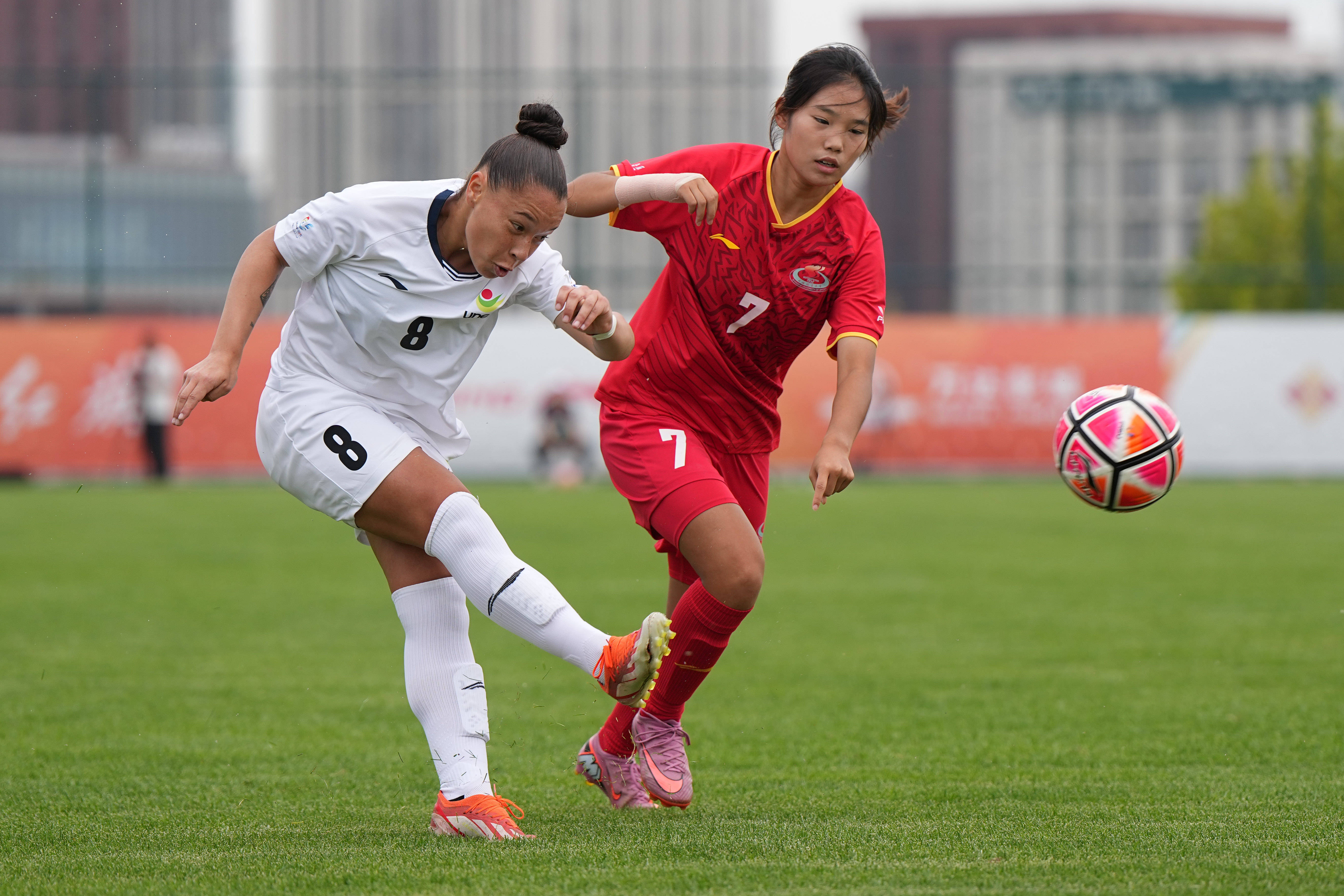 (体育)足球——国际大体联世界杯小组赛:上海体育大学女足胜圣卡塔琳娜南部大学女足