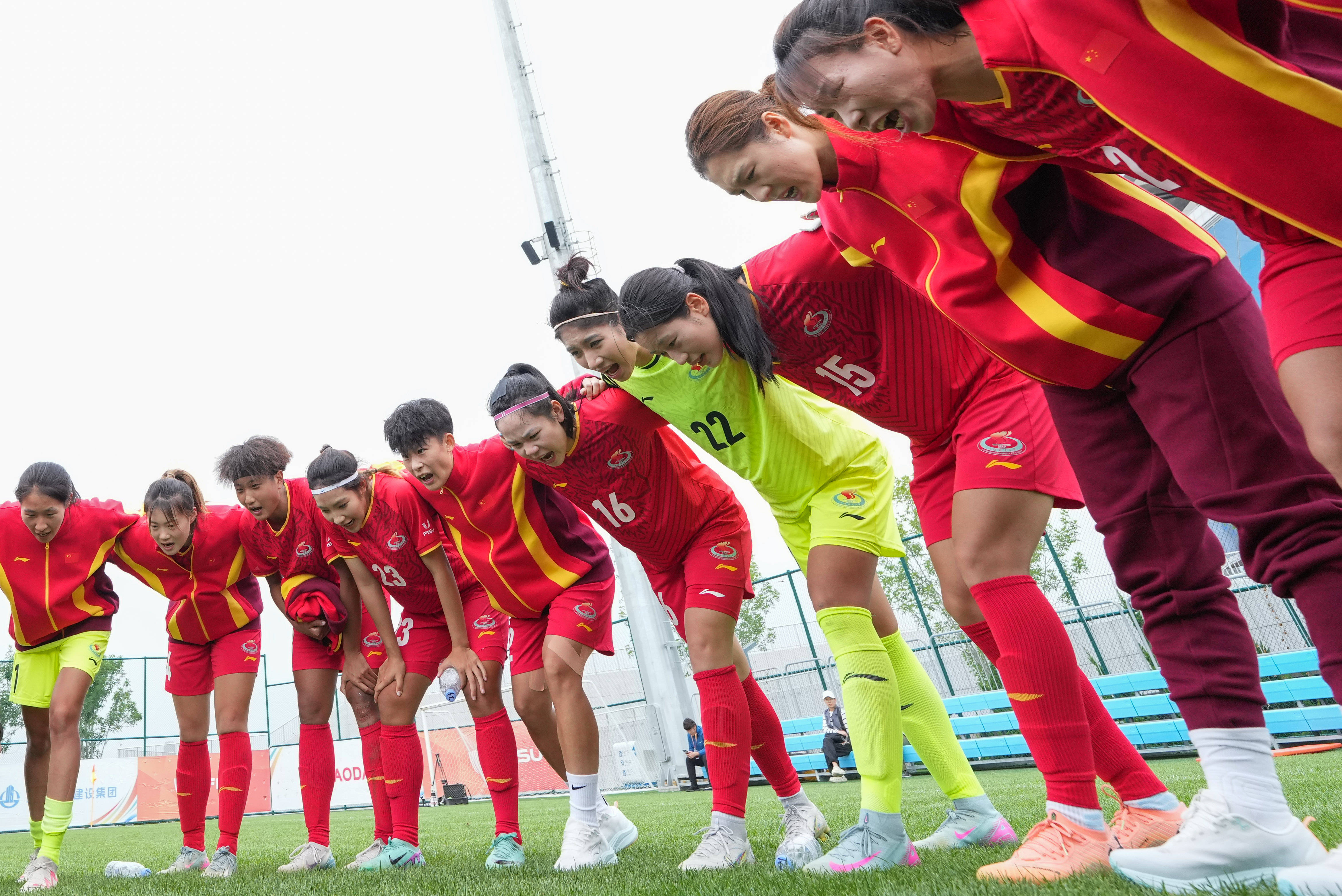 (体育)足球——国际大体联世界杯小组赛:上海体育大学女足胜圣卡塔琳娜南部大学女足