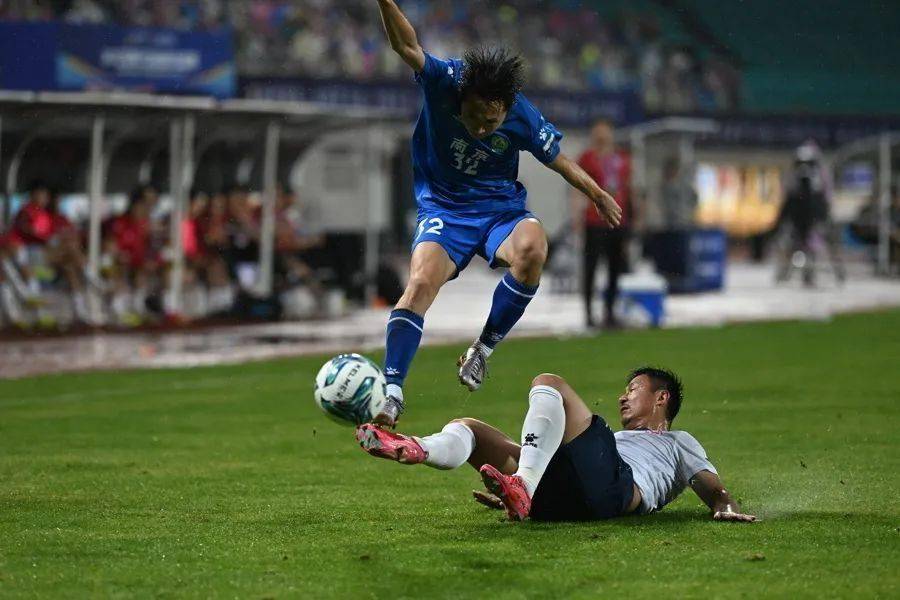 《追寻兴奋》:埃利亚斯体育社会学奠基之作中文版首次面世