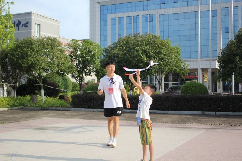 2025永州市冷水滩区科技体育校际联赛:燃动校园科技体育梦