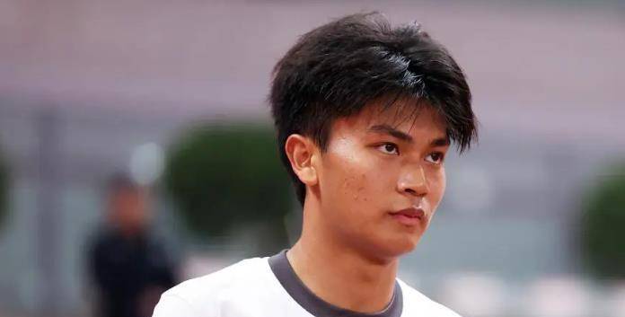 9月3日U22国足亚预赛首战,西安奥体中心的夜晚注定红色狂飙!王钰栋加油