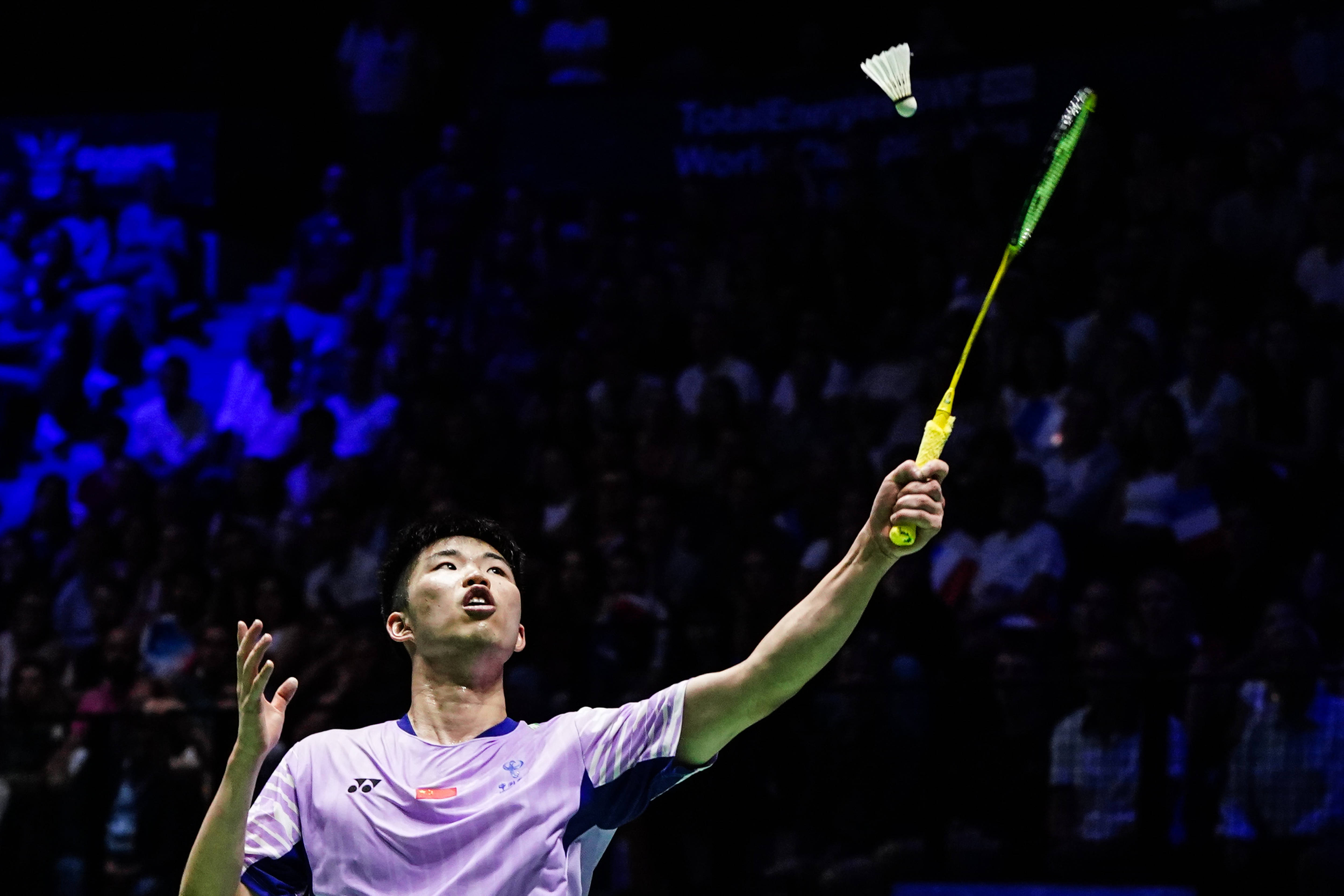 (体育)羽毛球——世锦赛:翁泓阳晋级八强