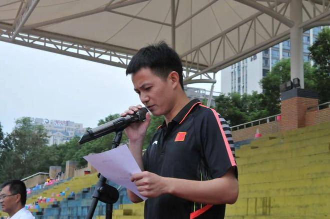 常德外国语学校第十三届体育文化艺术节暨2025年秋季运动会圆满落幕