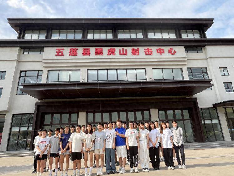 5金3银8铜，潍坊市体育运动学校射击队省锦标赛载誉而归！