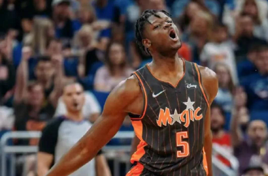 NBA新闻:湖人失去目标,防守型中锋加盟爵士队