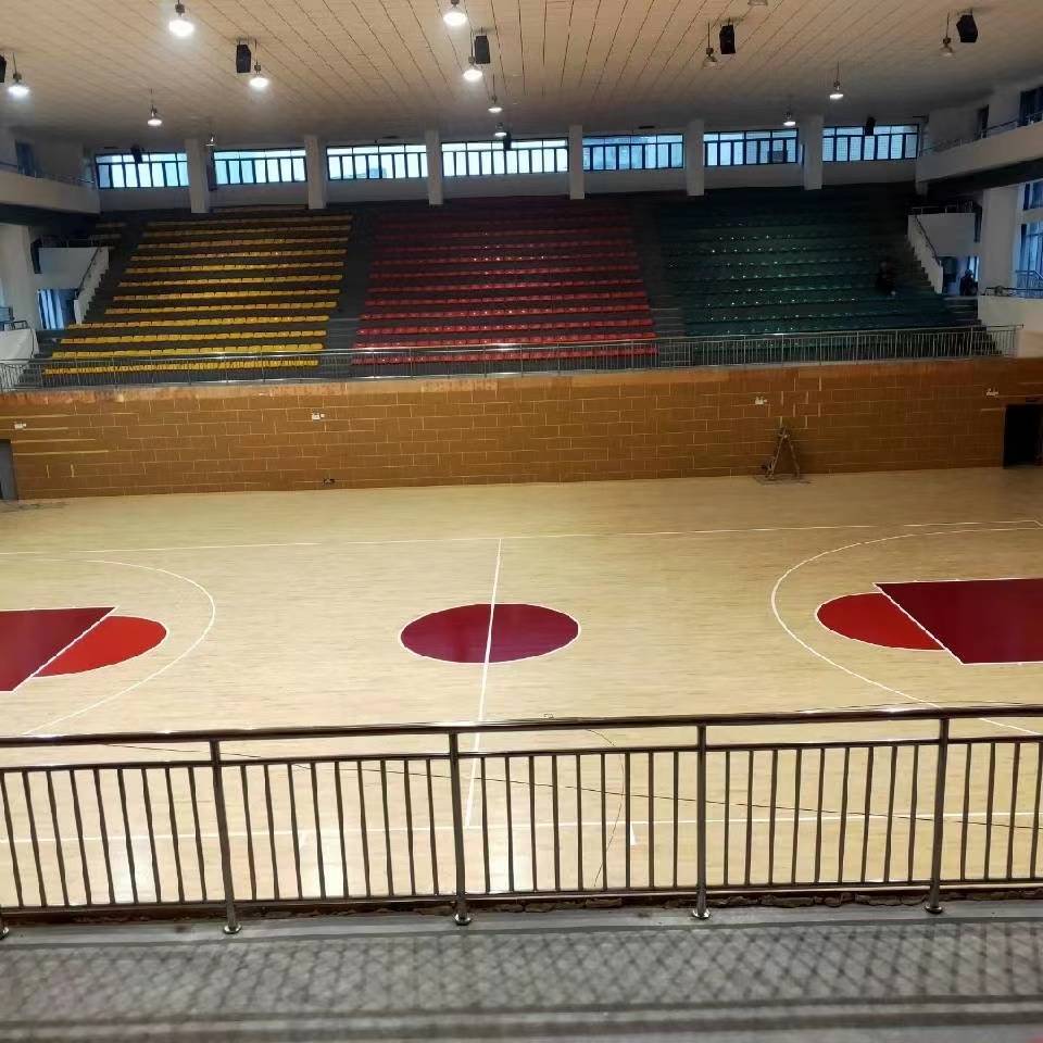 乒乓球馆选用体育运动木地板的优势？浩林体育