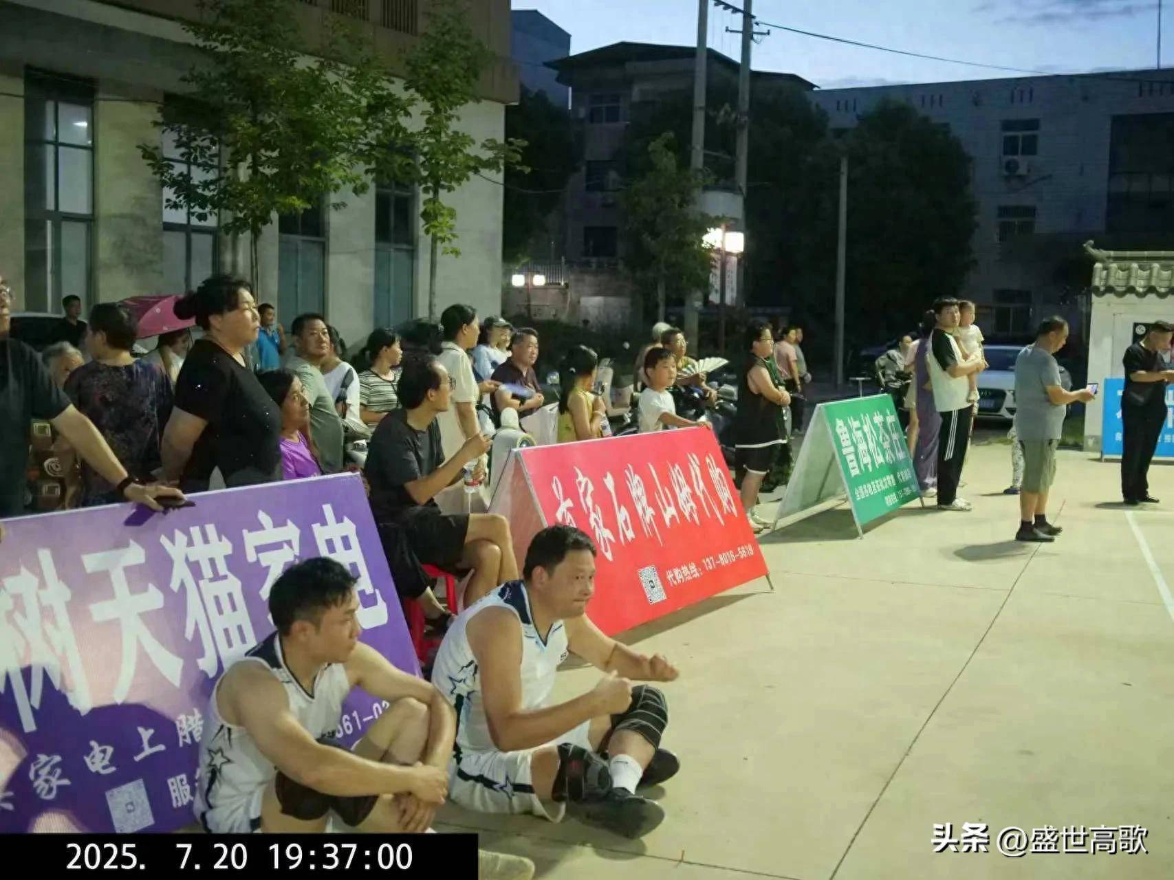 霸庄石牌篮球争霸赛势必将推动石牌体育运动的发展