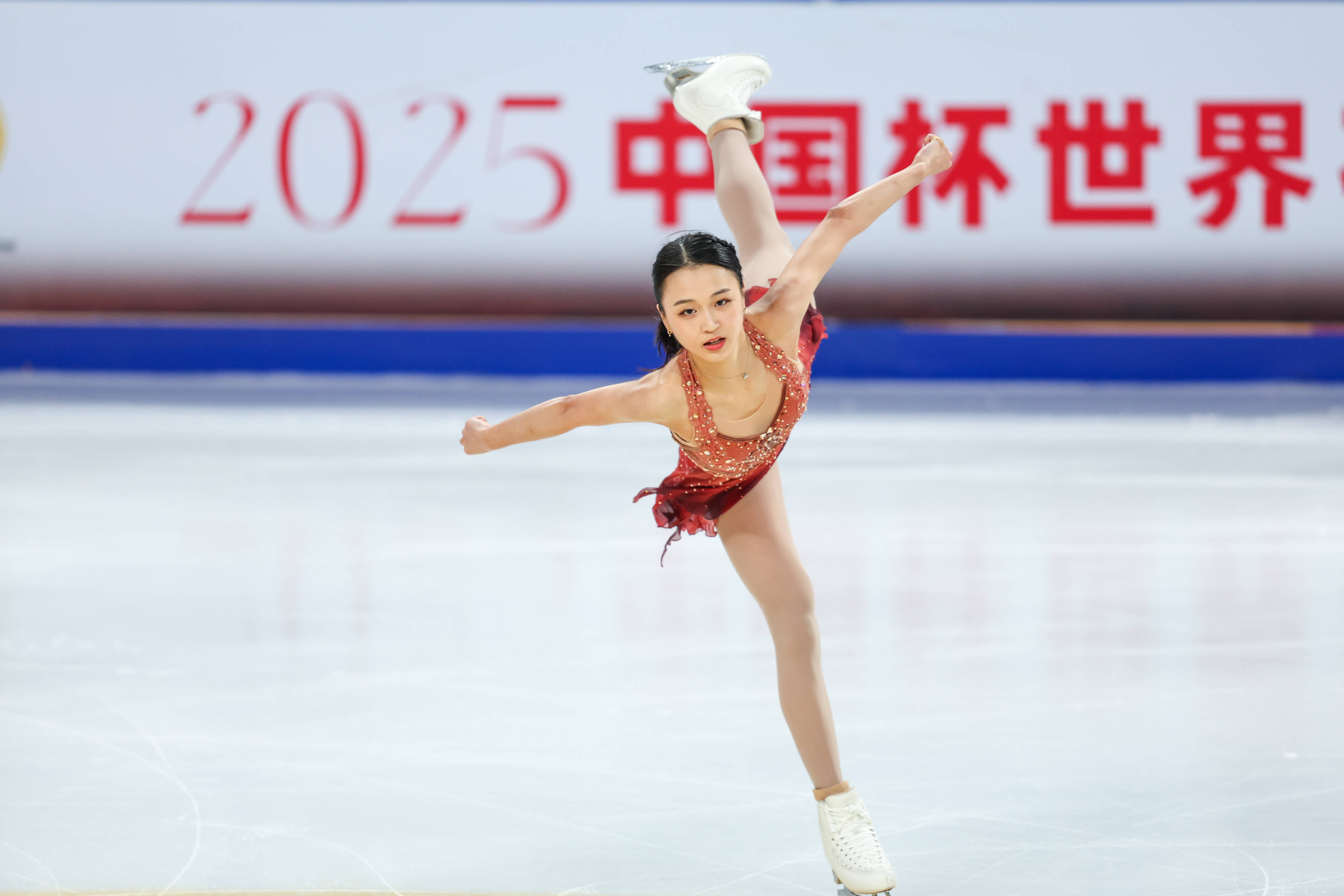 (体育)花样滑冰——中国杯:女子单人滑短节目赛况