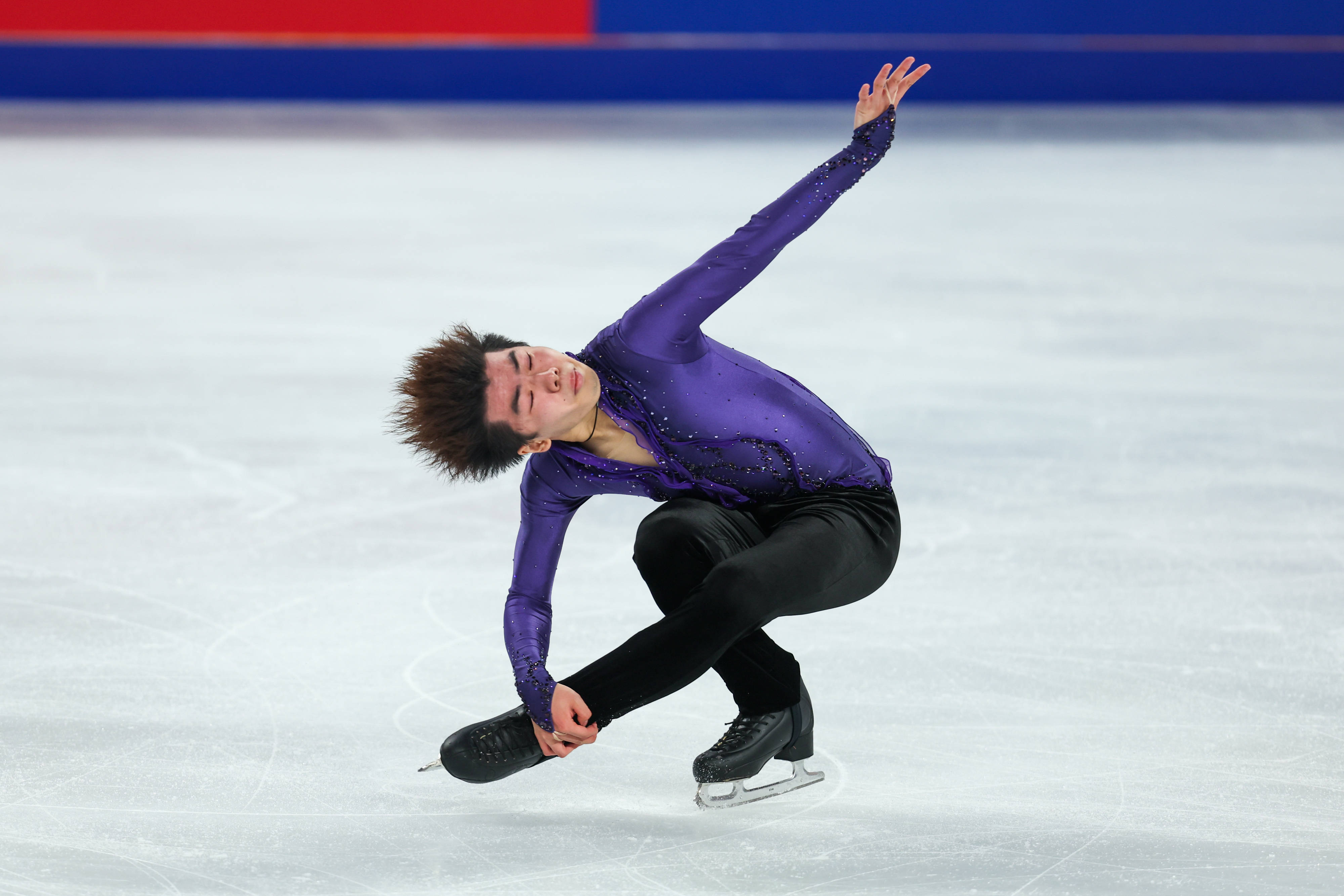 （体育）花样滑冰——中国杯：男子单人滑短节目赛况