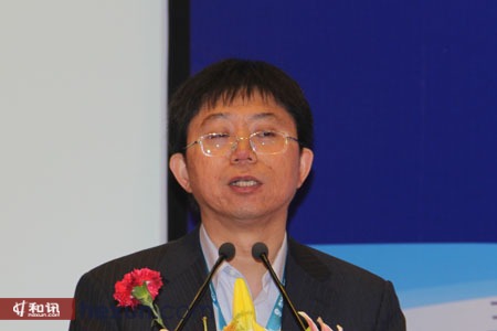 中信证券董事长(中信证券董事长德地立人简介)