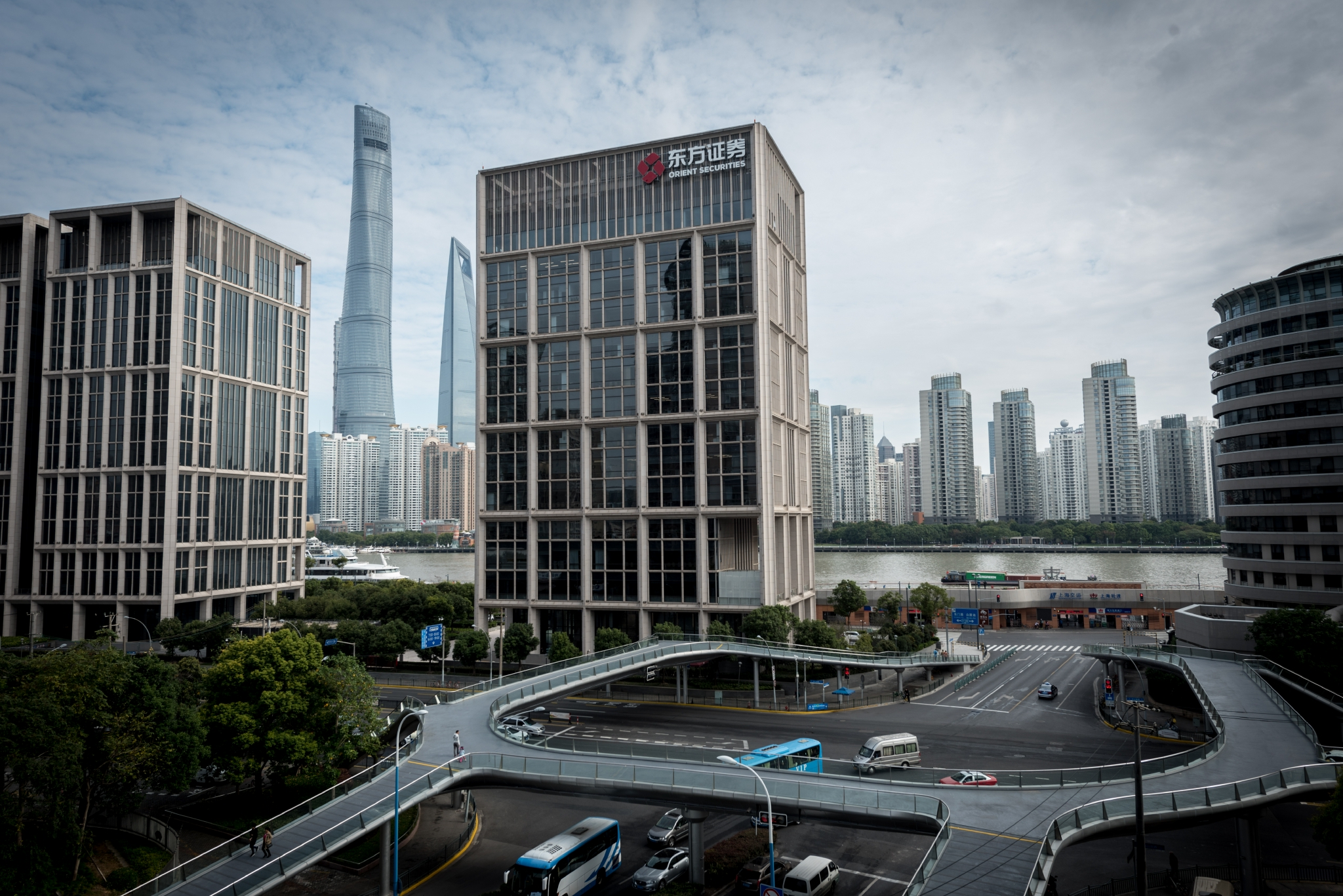 东方财富证券网(东方财富证券网上开户流程)